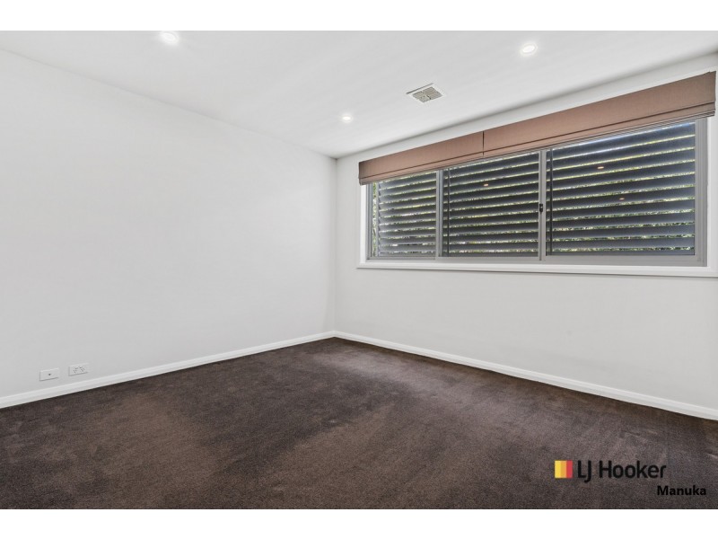 11/28 Canberra Avenue, Forrest ACT 2603