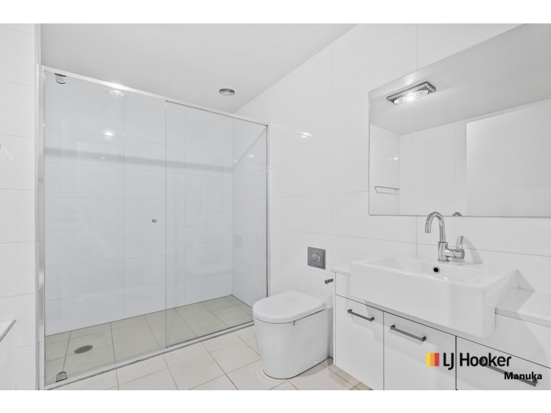 11/28 Canberra Avenue, Forrest ACT 2603