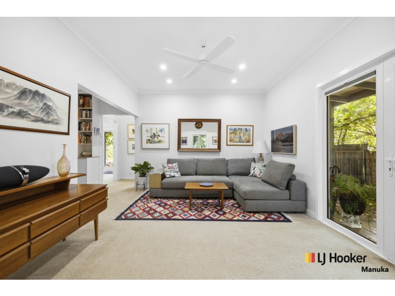 14 Euroka Street, Narrabundah ACT 2604