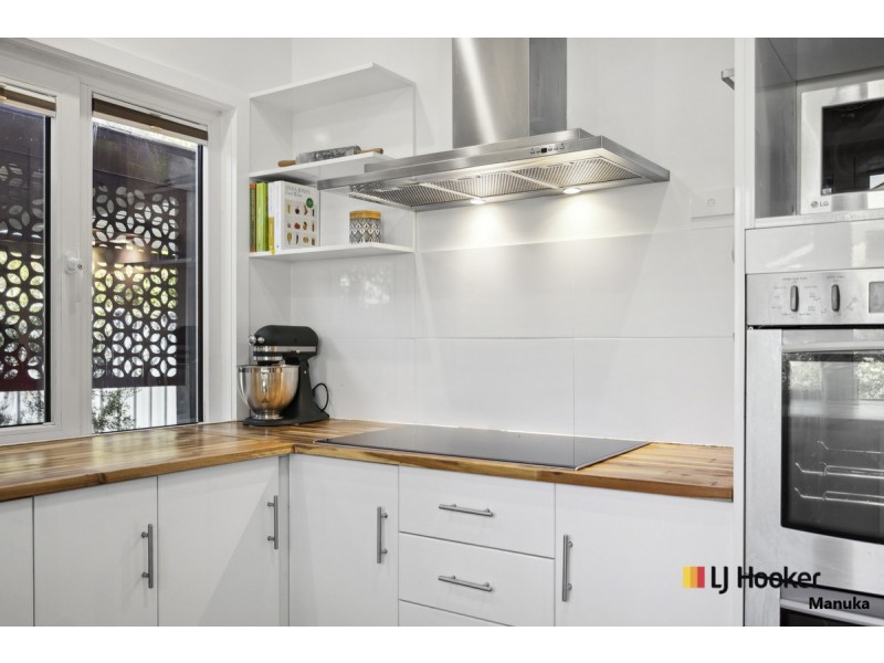 14 Euroka Street, Narrabundah ACT 2604