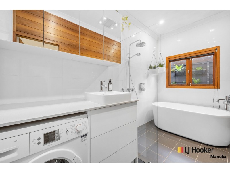 14 Euroka Street, Narrabundah ACT 2604