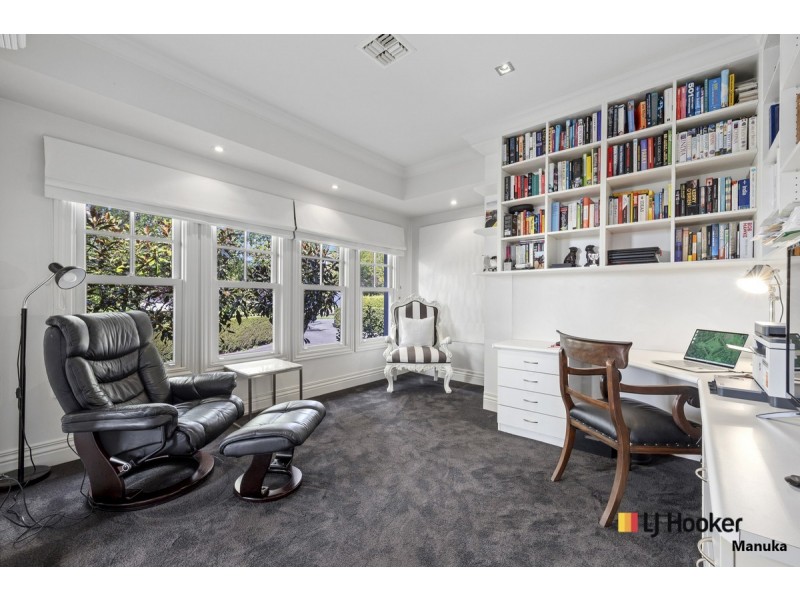 6 La Perouse Street, Griffith ACT 2603