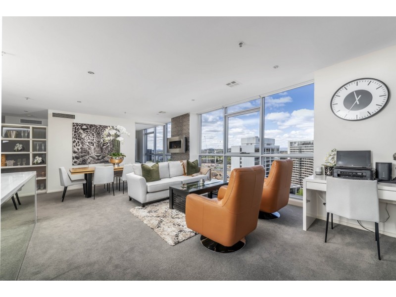 100/2 Edinburgh Avenue, City ACT 2601