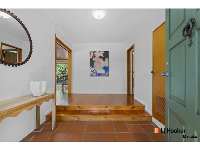 1 Stonehaven Crescent, Red Hill ACT 2603