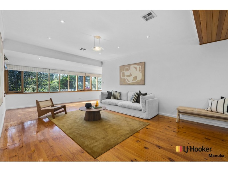 1 Stonehaven Crescent, Red Hill ACT 2603