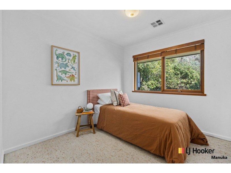 1 Stonehaven Crescent, Red Hill ACT 2603