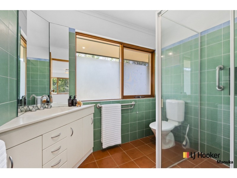 1 Stonehaven Crescent, Red Hill ACT 2603