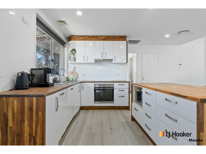 24 Guthridge Crescent, Wanniassa ACT 2903