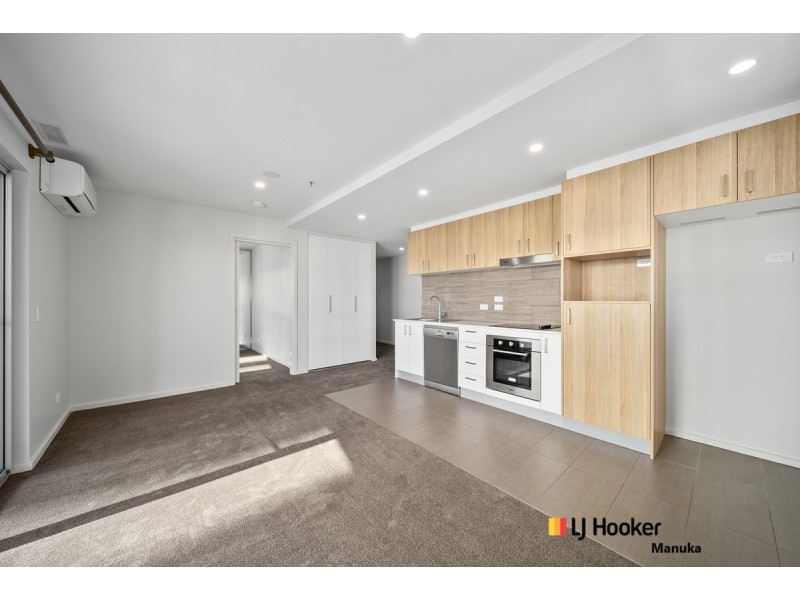 212/325 Anketell Street, Greenway ACT 2900