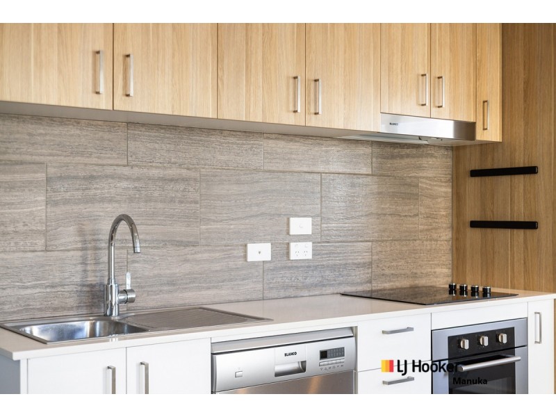 212/325 Anketell Street, Greenway ACT 2900