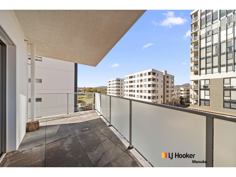 212/325 Anketell Street, Greenway ACT 2900