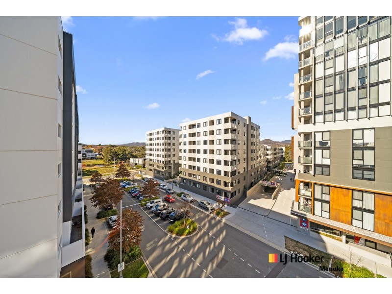 212/325 Anketell Street, Greenway ACT 2900