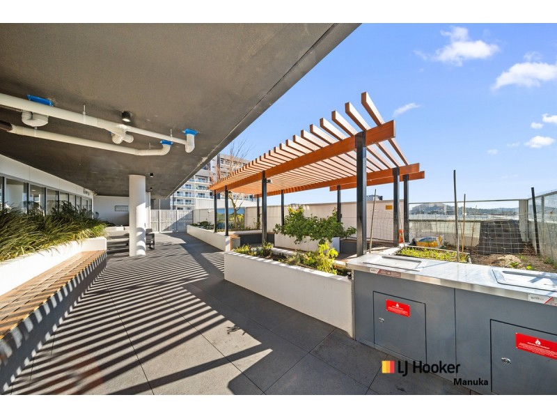 212/325 Anketell Street, Greenway ACT 2900