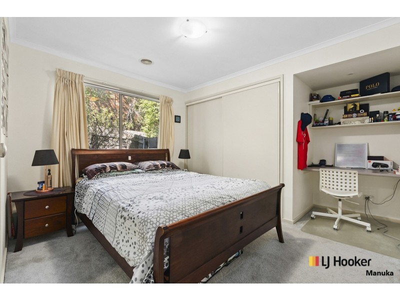 6 Kaeppel Place, Isaacs ACT 2607