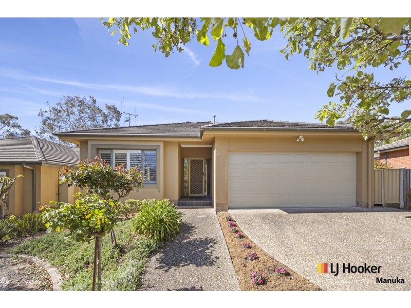 45 McNicoll Street, Hughes ACT 2605