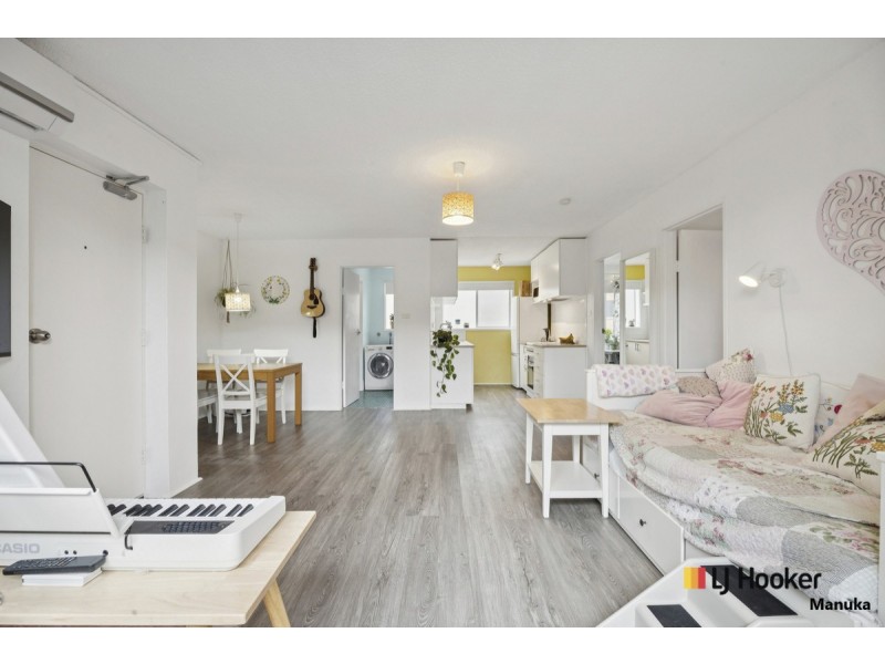 4/102 Henderson Road, Crestwood NSW 2620