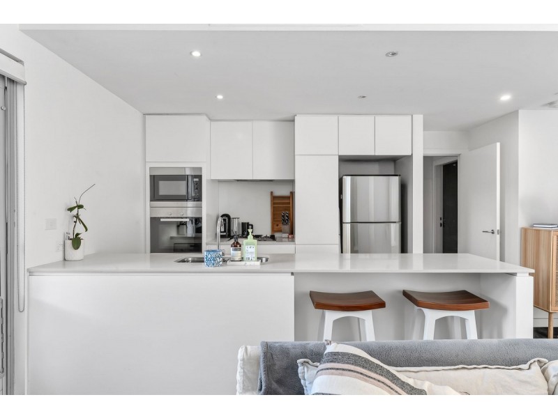 23/21 State Circle, Forrest ACT 2603