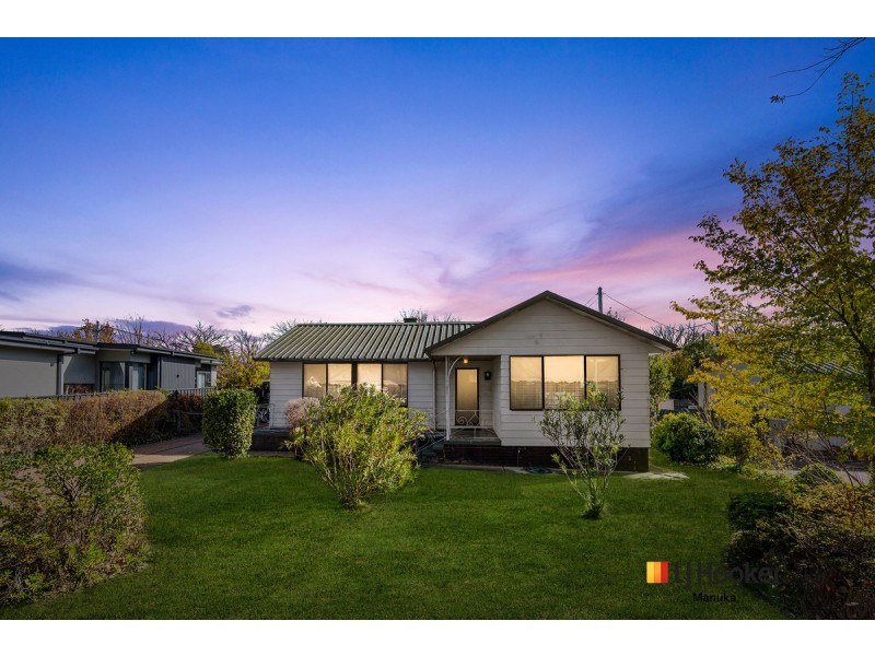 18 Mindarie Street, Narrabundah ACT 2604