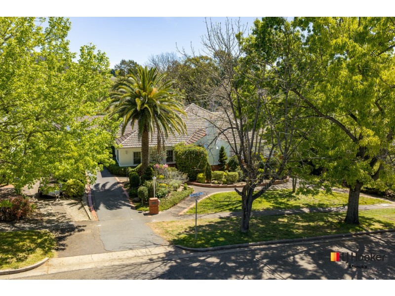 16 Durville Crescent, Griffith ACT 2603