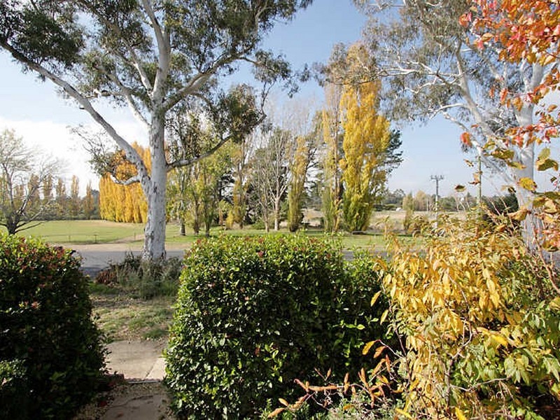 80 Matina Street, Narrabundah ACT 2604