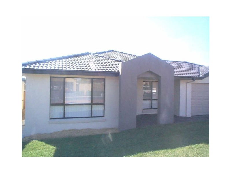 6 McGilvray Close, Gordon ACT 2906