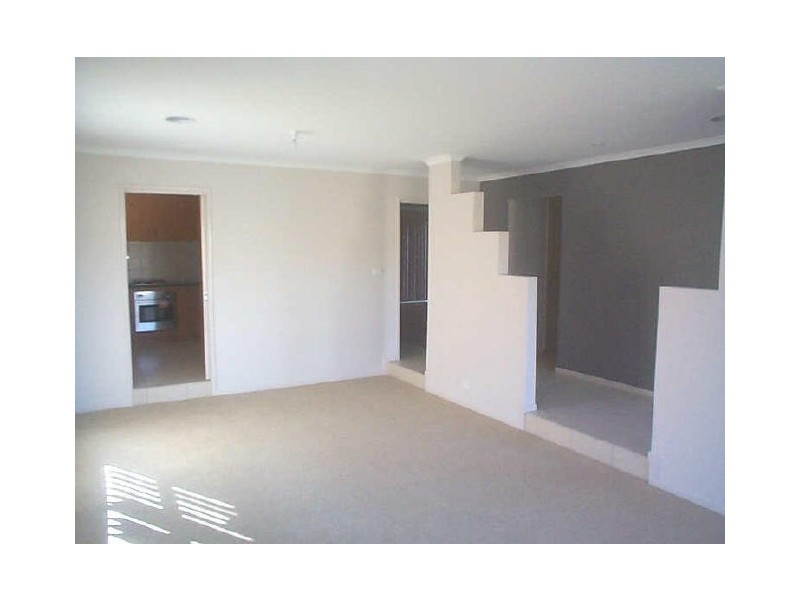 6 McGilvray Close, Gordon ACT 2906