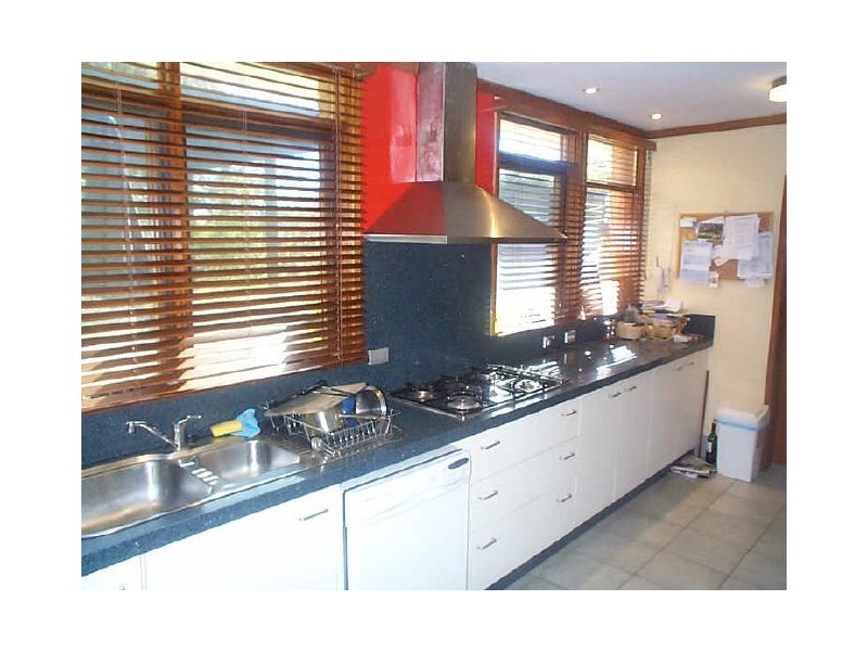 10 Werribee Crescent, Farrer ACT 2607