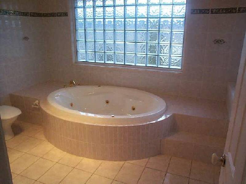 64 Mount Vernon Drive, Kambah ACT 2902