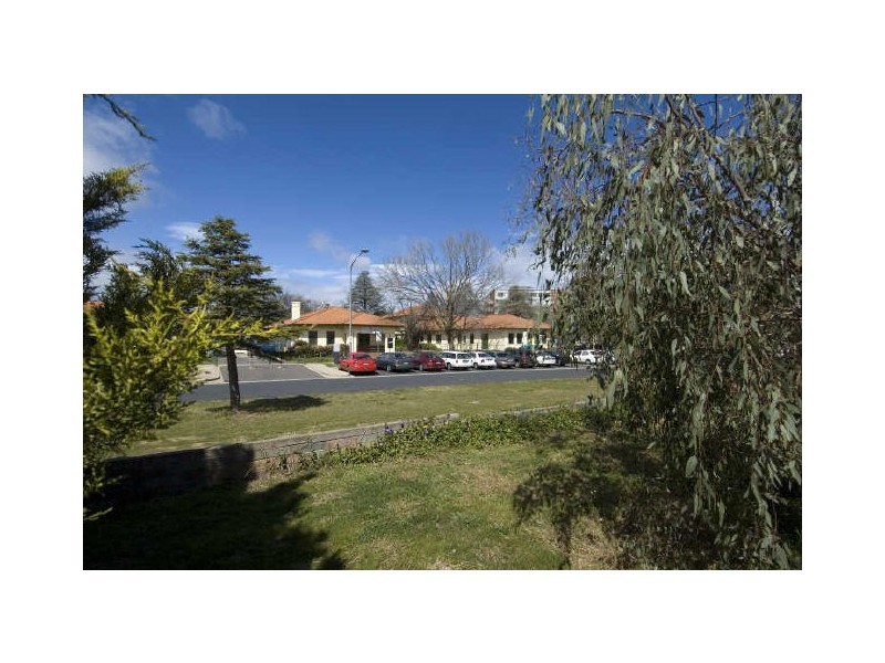 11 Batman Street, Braddon ACT 2612