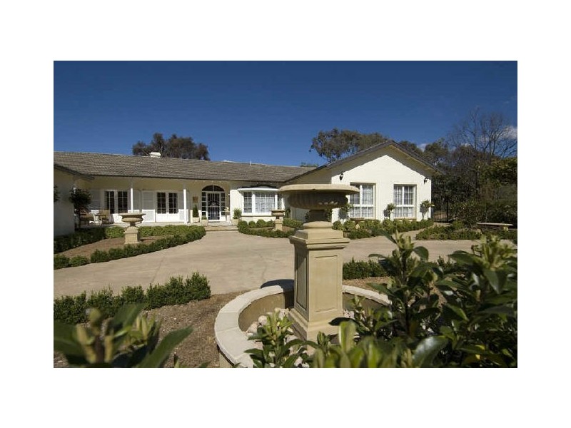 3 Penrhyn Street, Red Hill ACT 2603