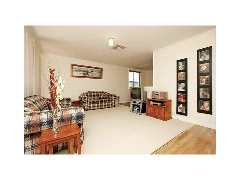 102 Spofforth Street, Holt ACT 2615