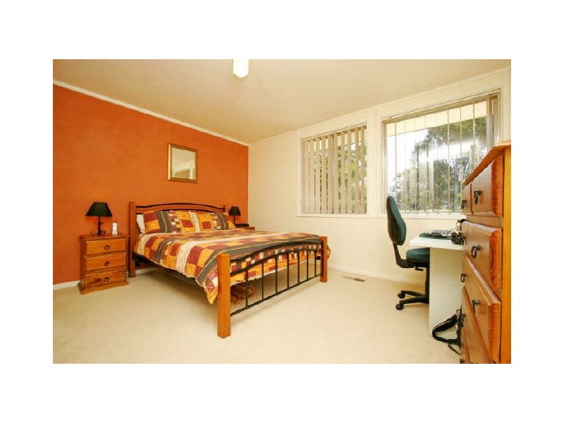 102 Spofforth Street, Holt ACT 2615