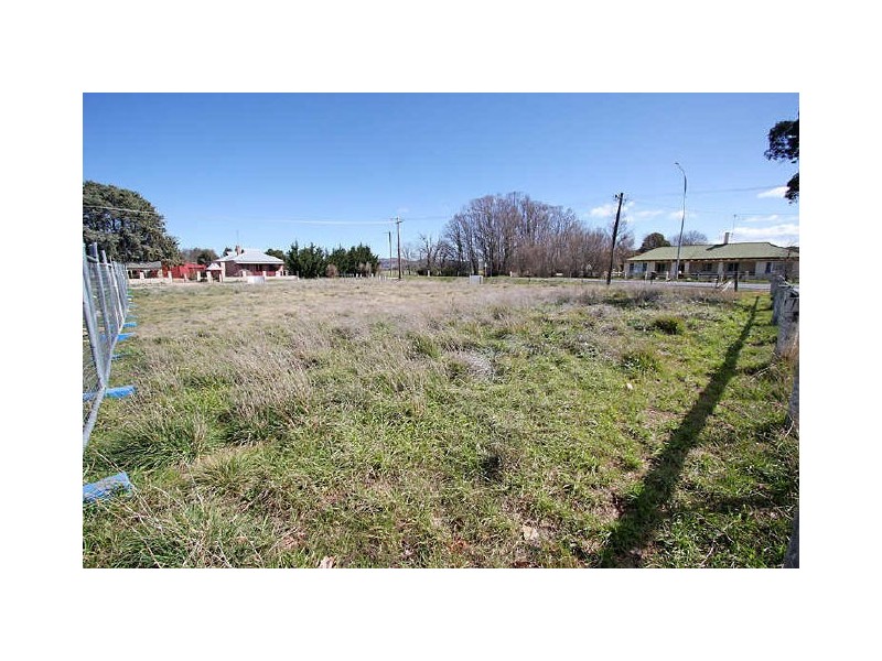 11 Rutledge Street, Bungendore NSW 2621