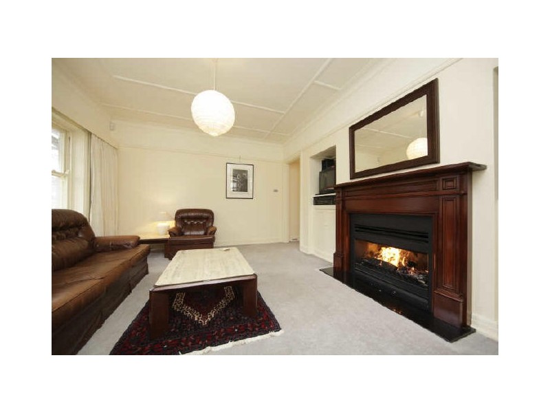 27 Grant Crescent, Griffith ACT 2603