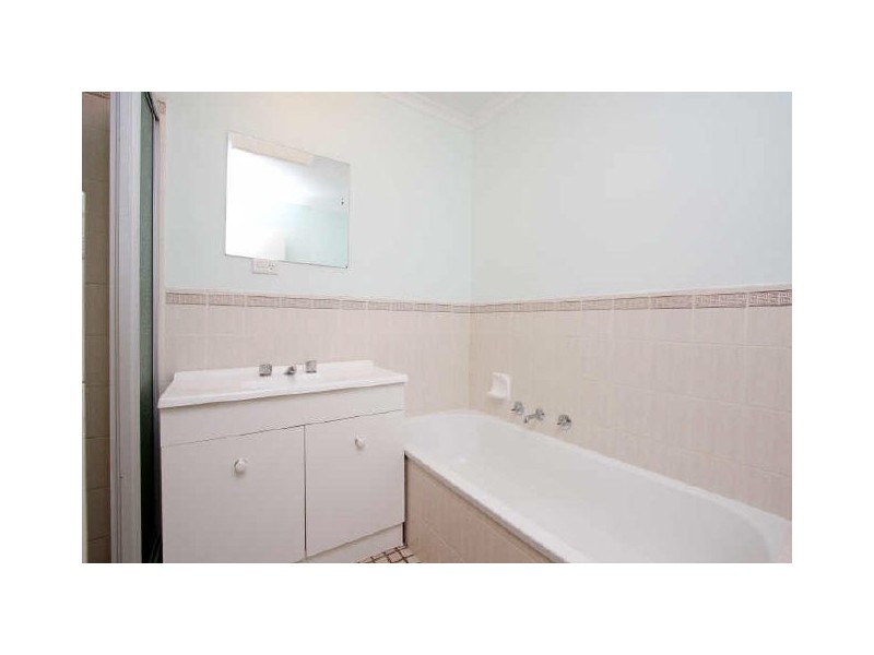 18 Enright Crescent, Florey ACT 2615