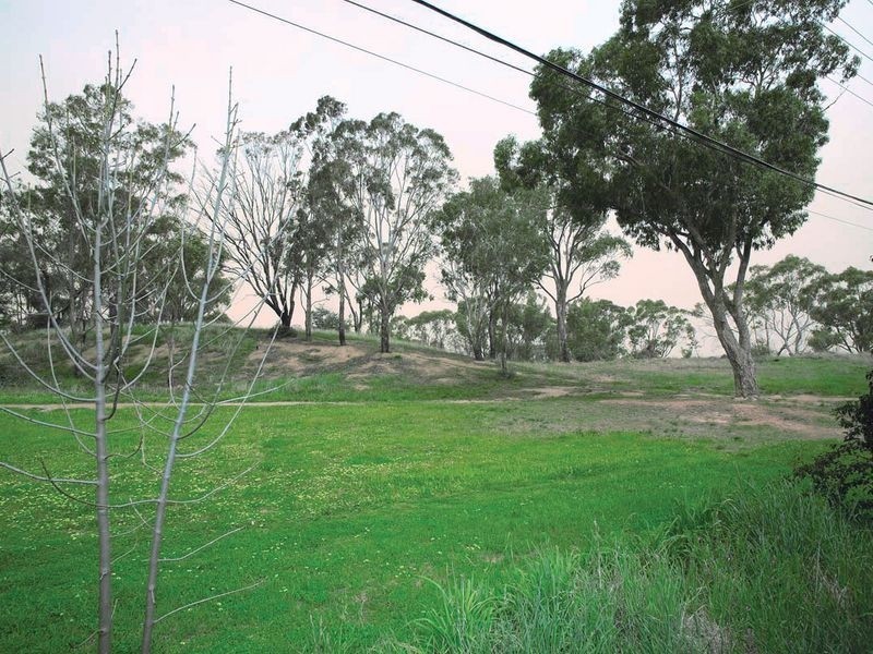 34 Bamford Street, Hughes ACT 2605