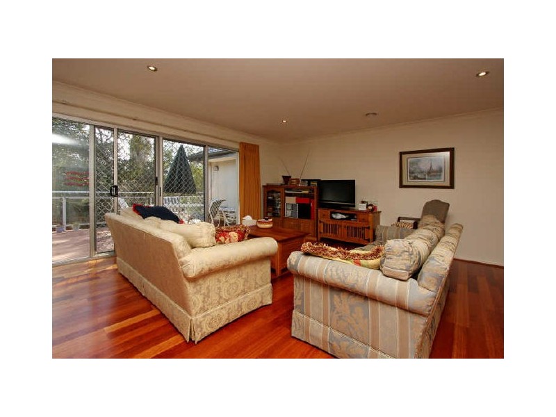 6 Barron Street, Deakin ACT 2600