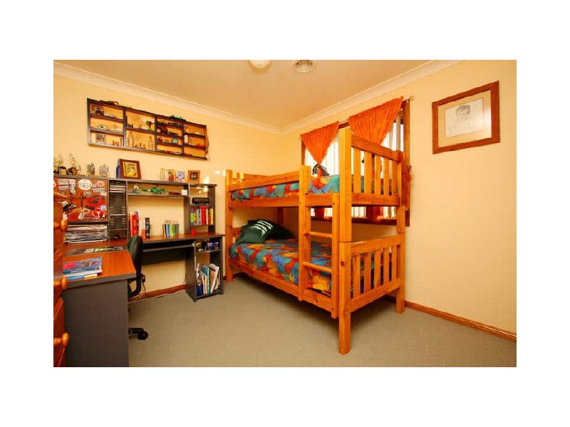 14 Sycamore Street, Jerrabomberra NSW 2619