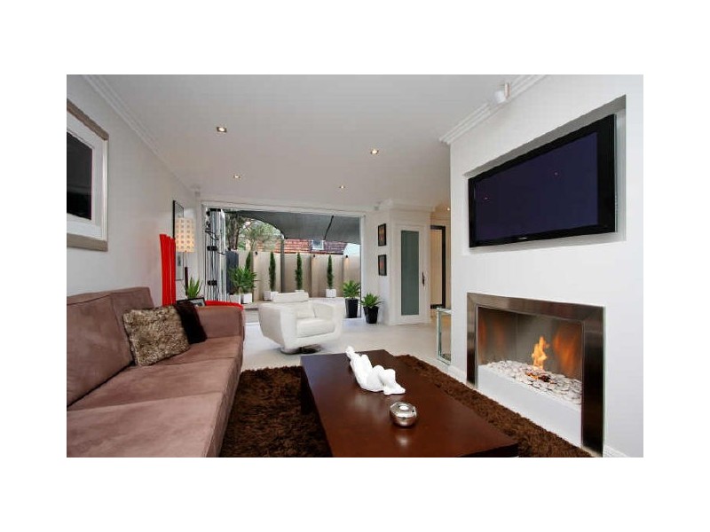 1/23 Giles Street, Kingston ACT 2604