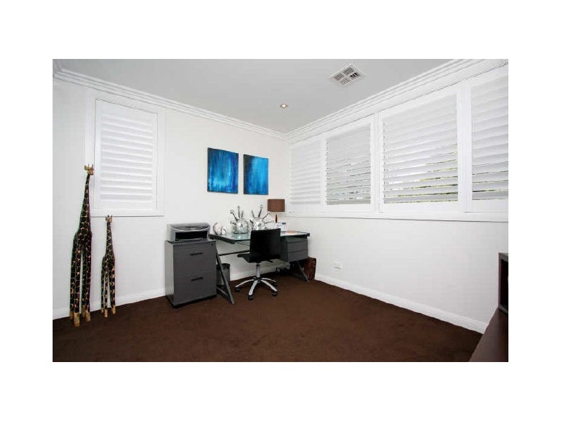 1/23 Giles Street, Kingston ACT 2604