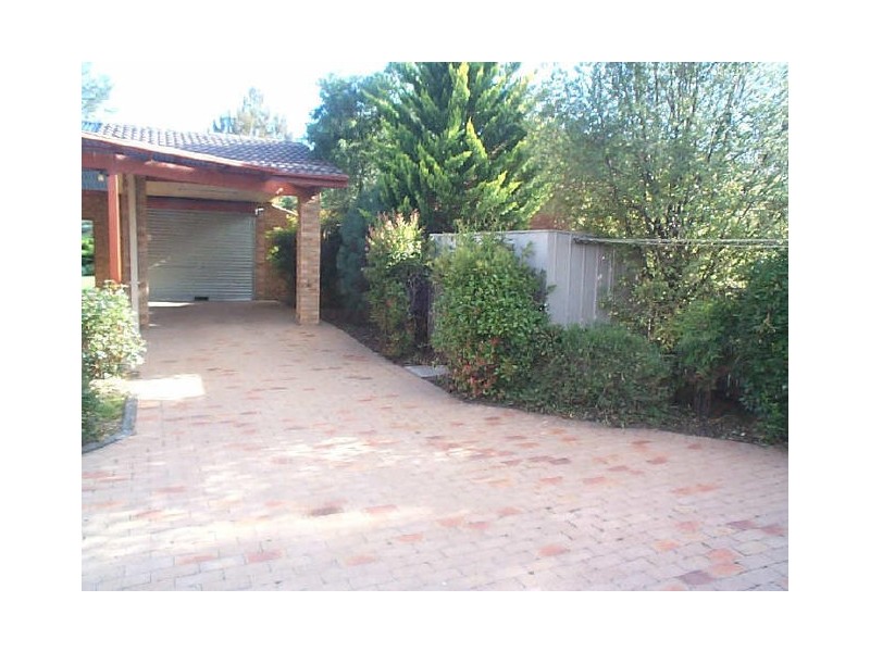 69 Clive Steele Avenue, Monash ACT 2904