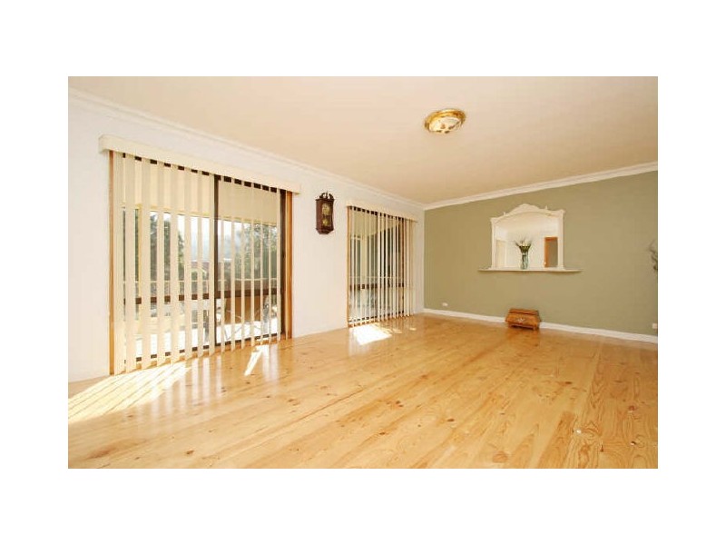 20 Demaine Crescent, Fadden ACT 2904