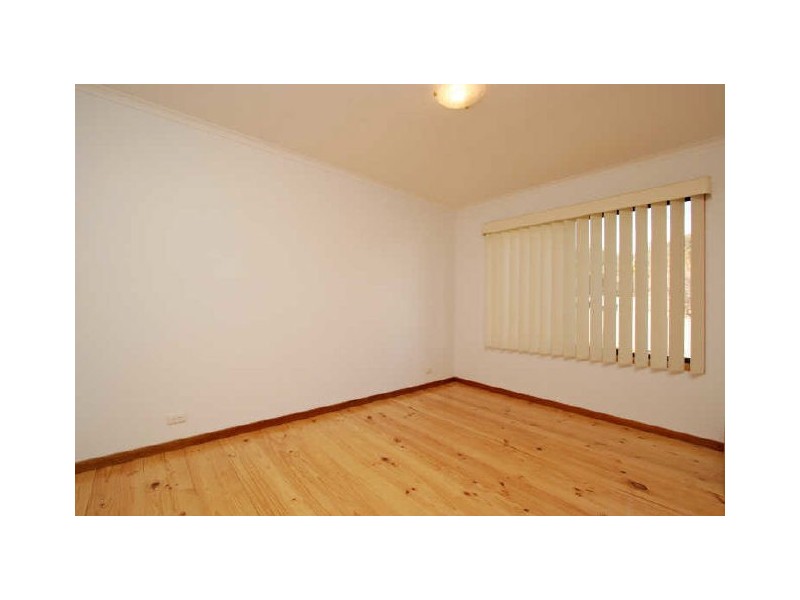 20 Demaine Crescent, Fadden ACT 2904