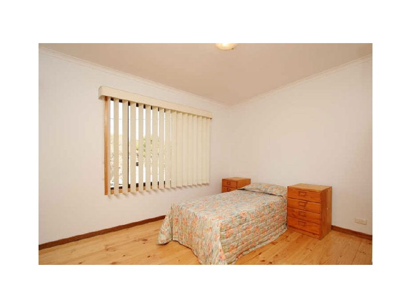 20 Demaine Crescent, Fadden ACT 2904