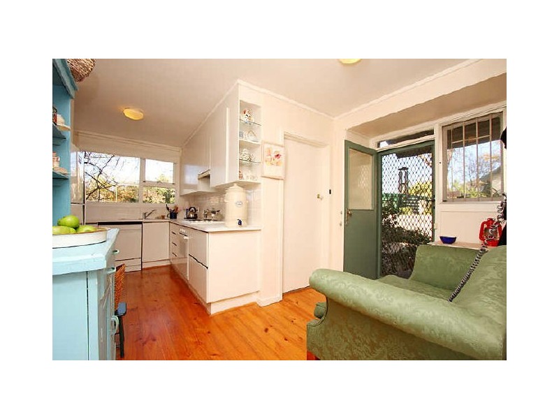 20 Bayley Street, Narrabundah ACT 2604