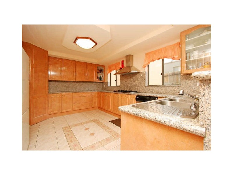 2 Tully Place, Jerrabomberra NSW 2619