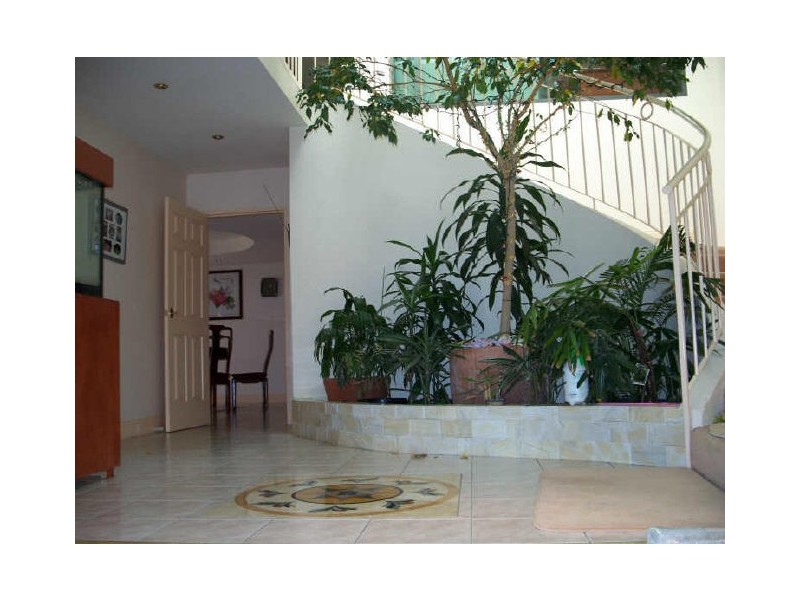 2 Tully Place, Jerrabomberra NSW 2619