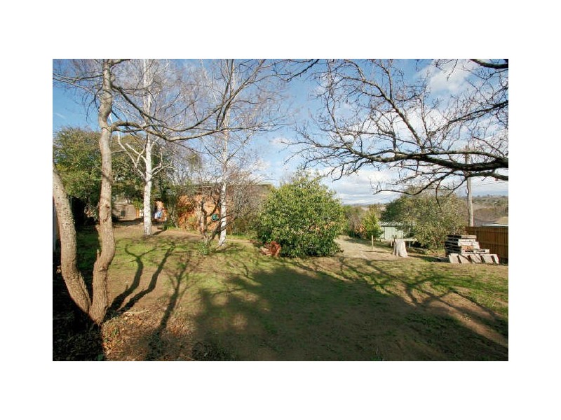 27 Millen Street, Hughes ACT 2605