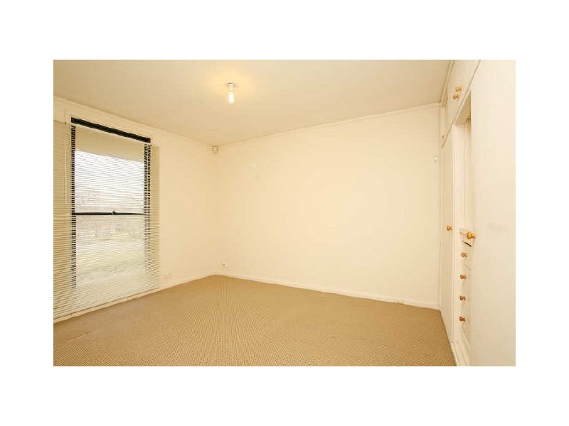 77 Theodore Street, Curtin ACT 2605