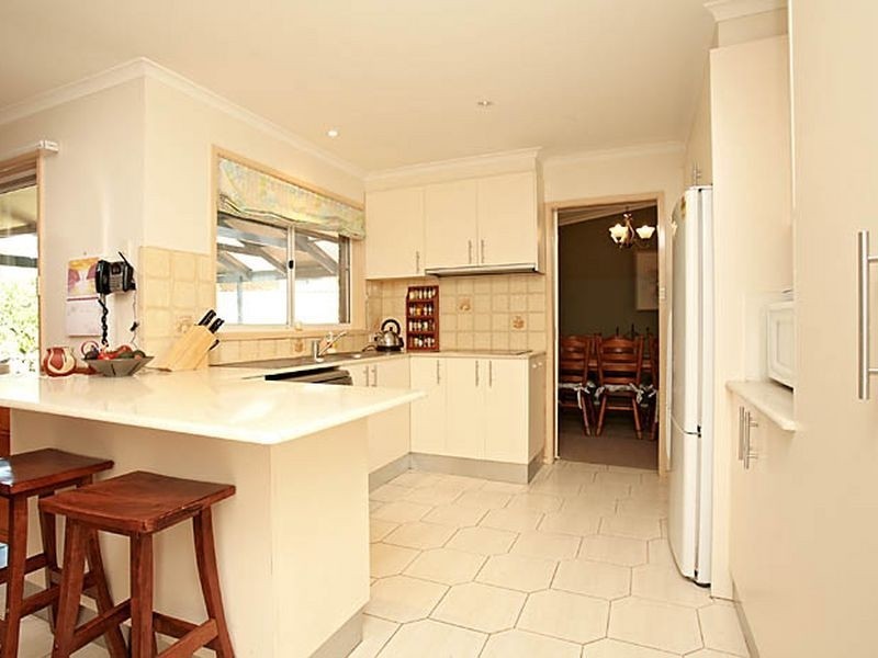 10 Kirwan Circuit, Stirling ACT 2611